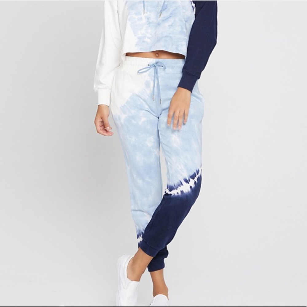 NWT-L*Space Tye Dye Sweat Pants Medium